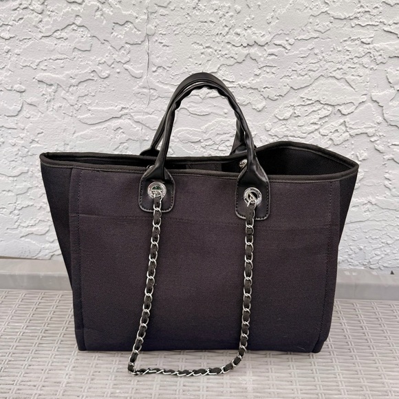 Black Structured Tote Bag - Picture 2 of 5